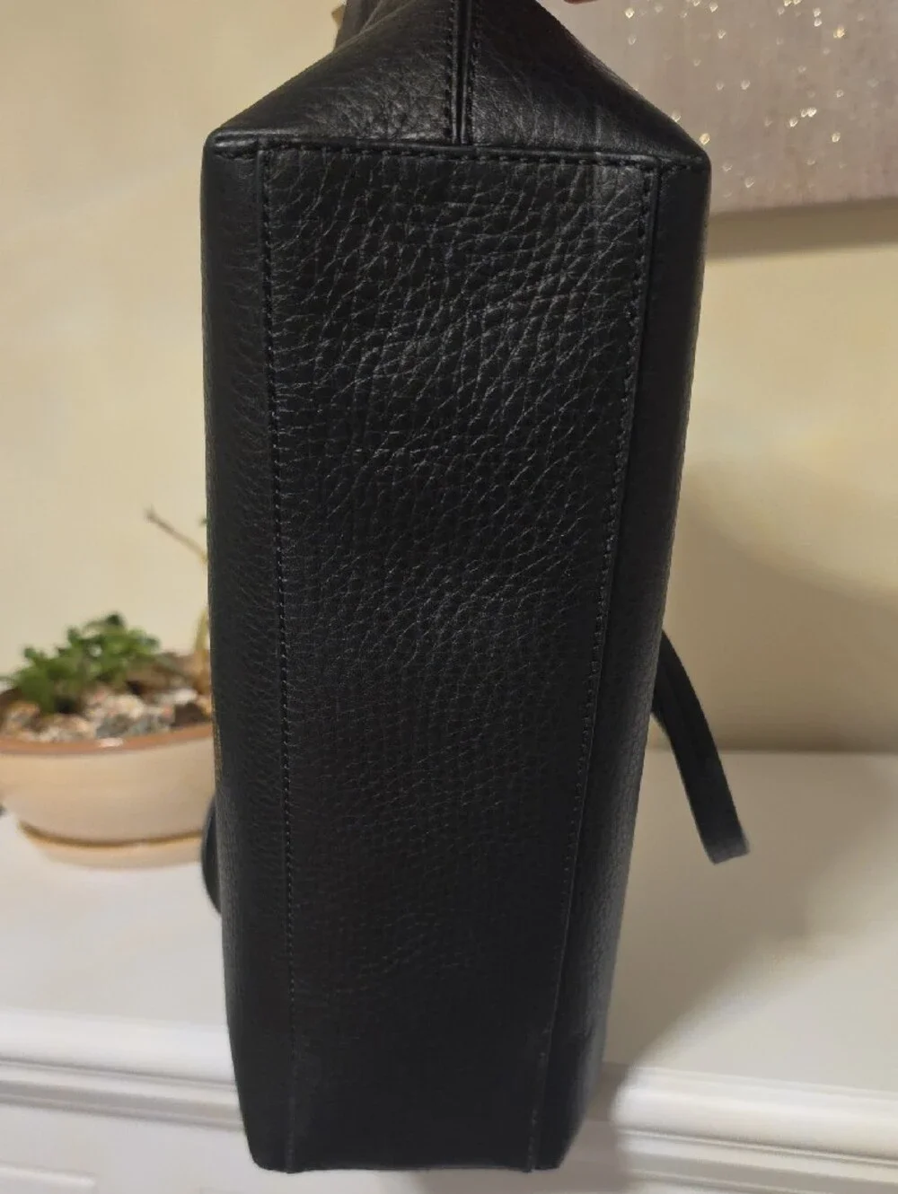 Valentino Black Pebbled Leather Tote with Gold Rockstud Trim - Picture 4 of 6